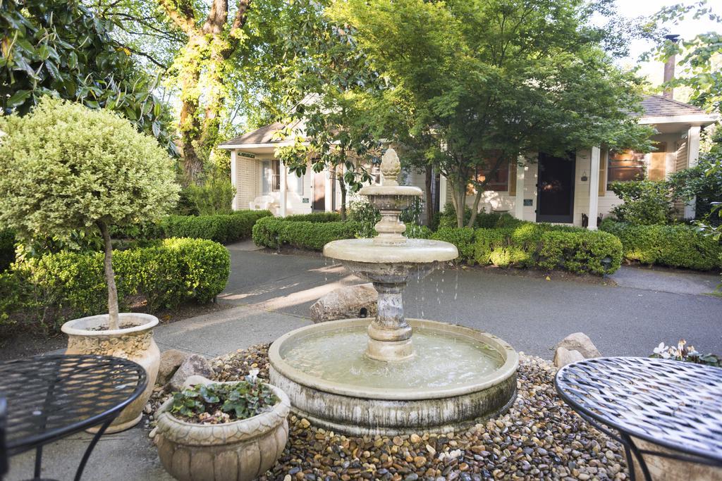 קליסטוגה Cottage Grove Inn מראה חיצוני תמונה