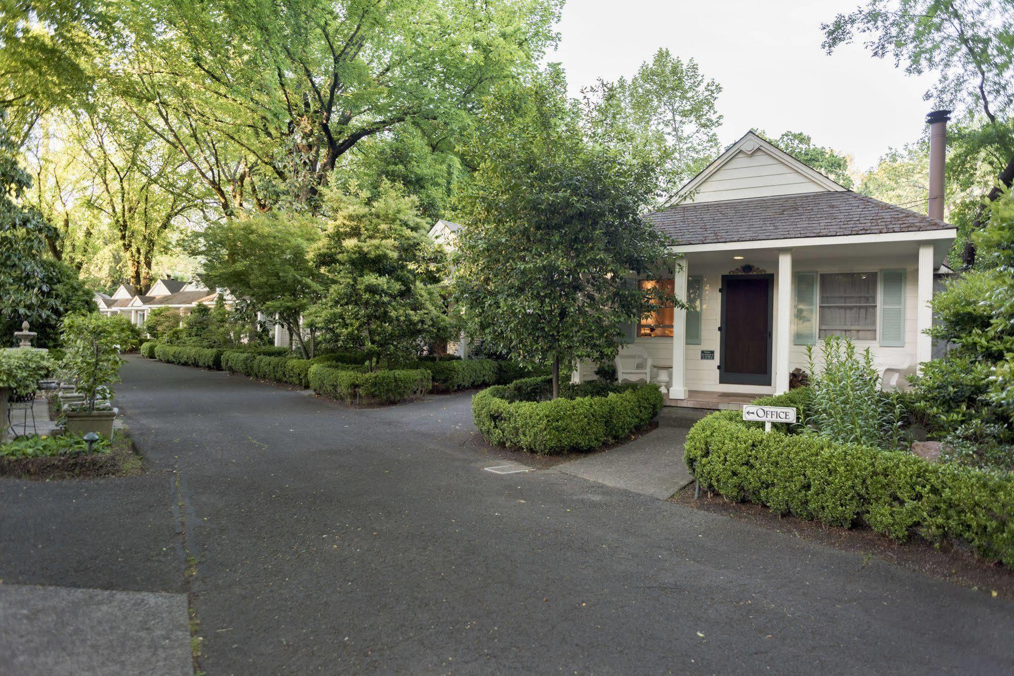 קליסטוגה Cottage Grove Inn מראה חיצוני תמונה