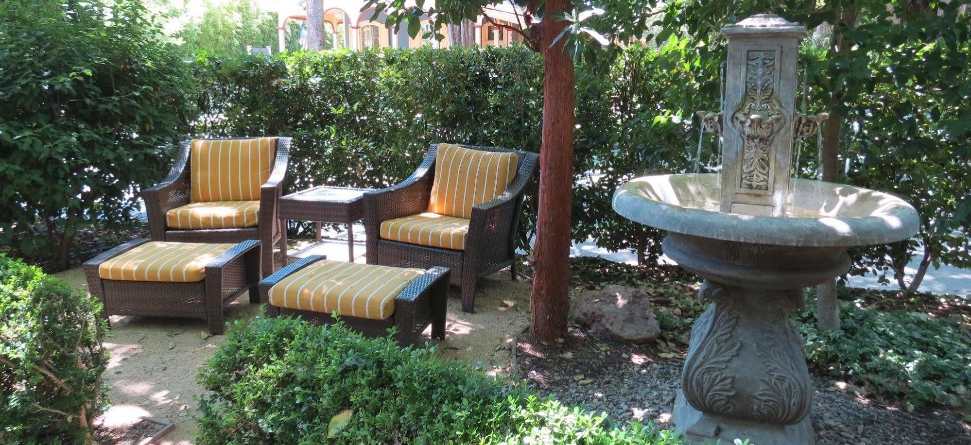 קליסטוגה Cottage Grove Inn מראה חיצוני תמונה